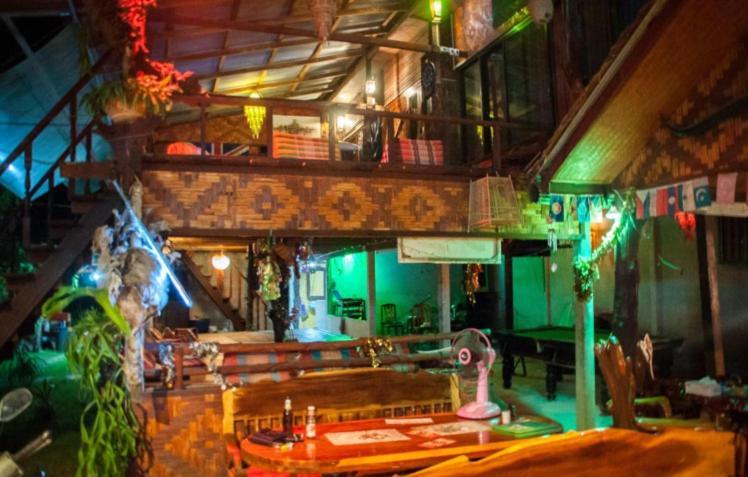 The Lazy Bar And Guesthouse Krabi Exterior photo